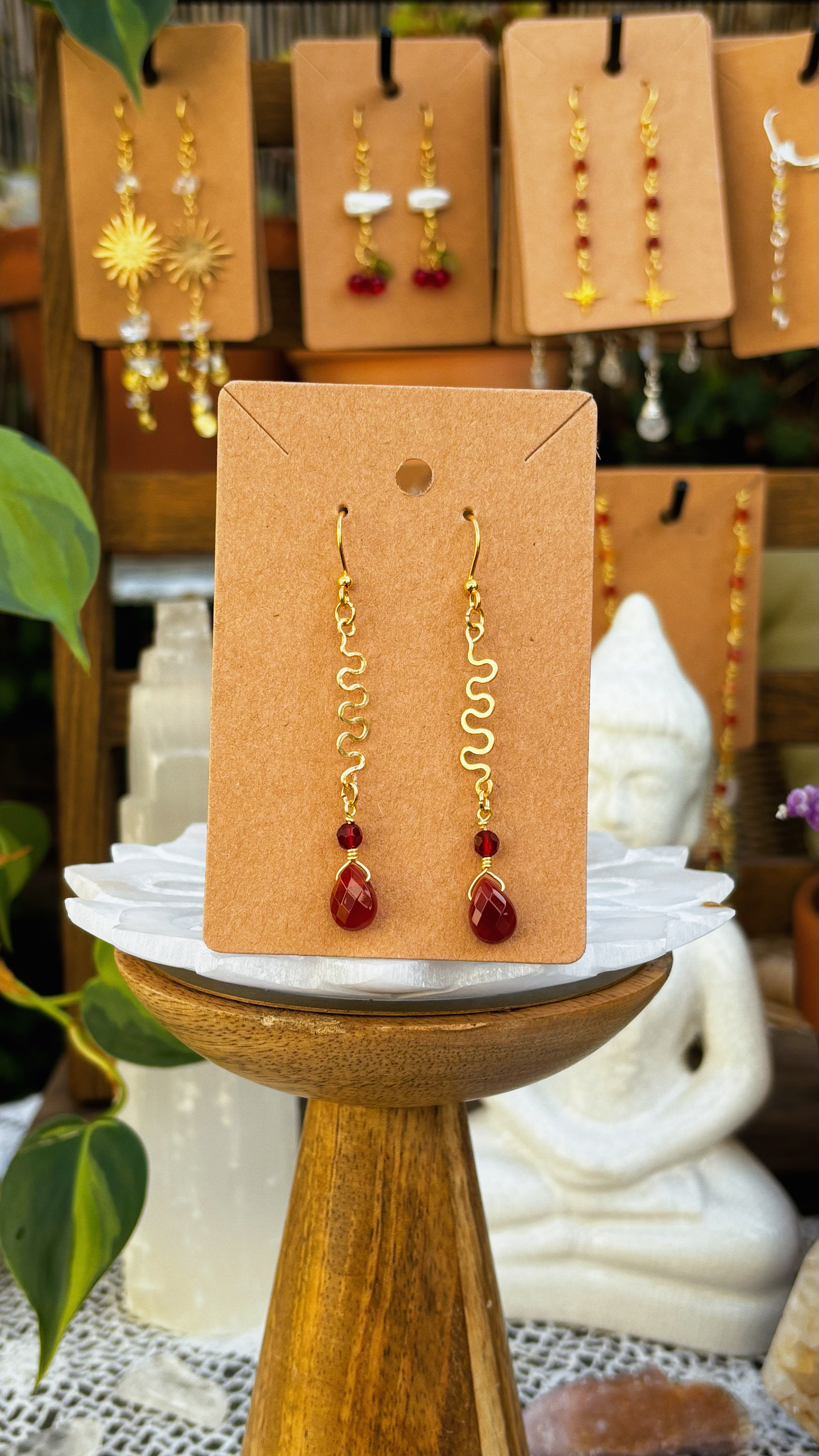 Wavy Gold Drop Earrings – Red Agate & Carnelian with Handmade Wire Design