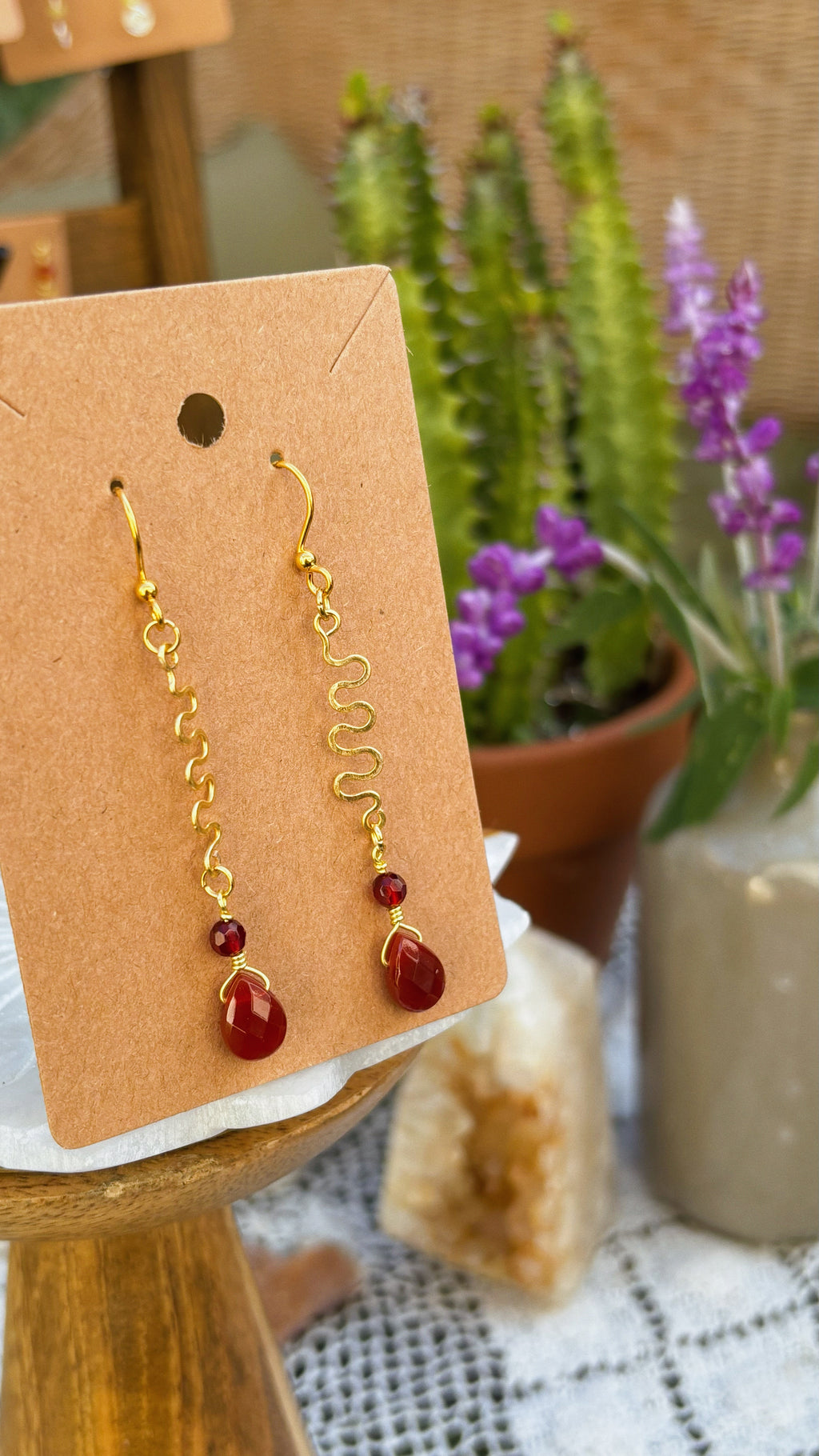 Wavy Gold Drop Earrings – Red Agate & Carnelian with Handmade Wire Design